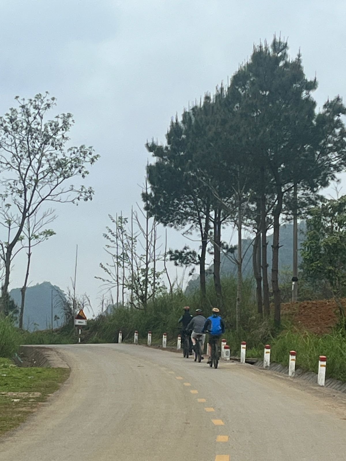 Cao Bang E-Bike Discovery: 6-Day Electric Mountain Bike Tour